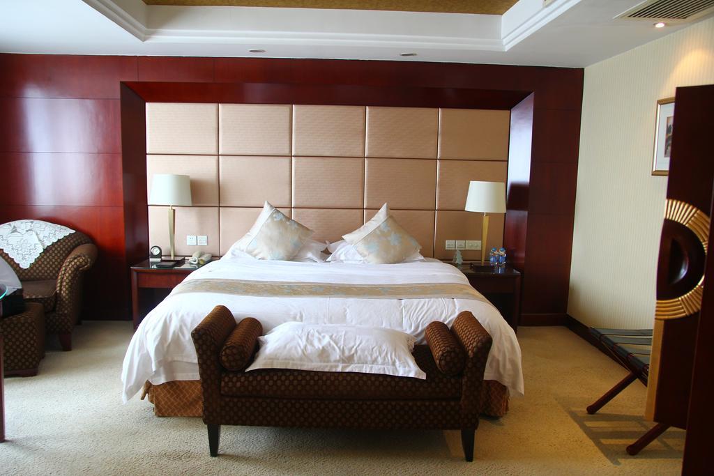 Huafang Jinling International Hotel Zhangjiagang Room photo